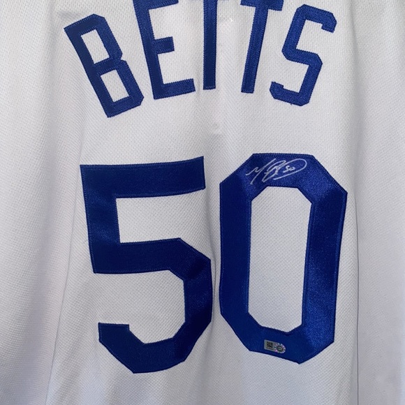 Mookie Betts Autographed Nike Authentic Dodgers Jersey - Picture 4 of 7